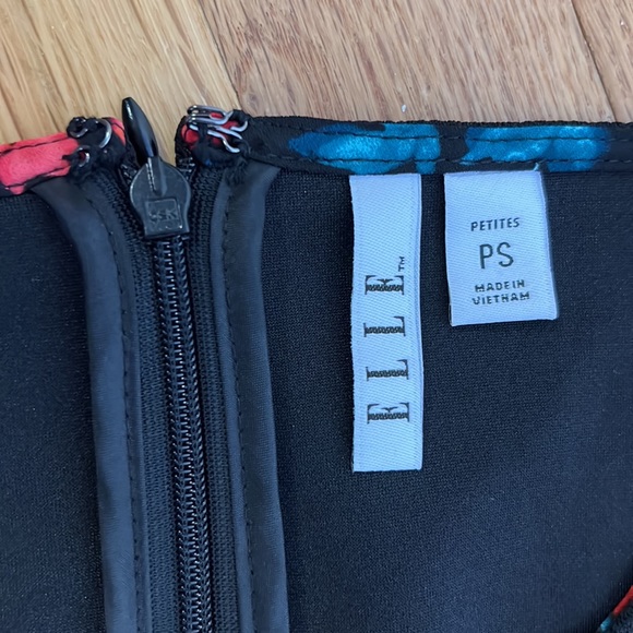 Elle Petite Belted Dress Small NWT - Picture 4 of 13